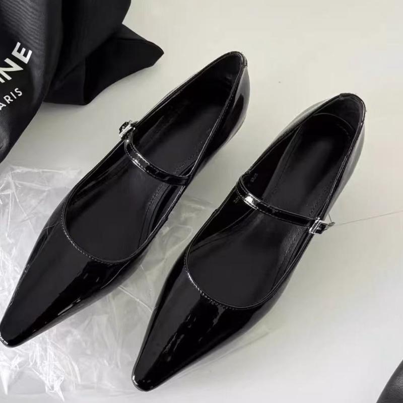 Pointed Toe Women Shoes Buckle Strap Solid Color Retro Designer Brand High Heel Shallow Female Shoes Concise Casual Shoes