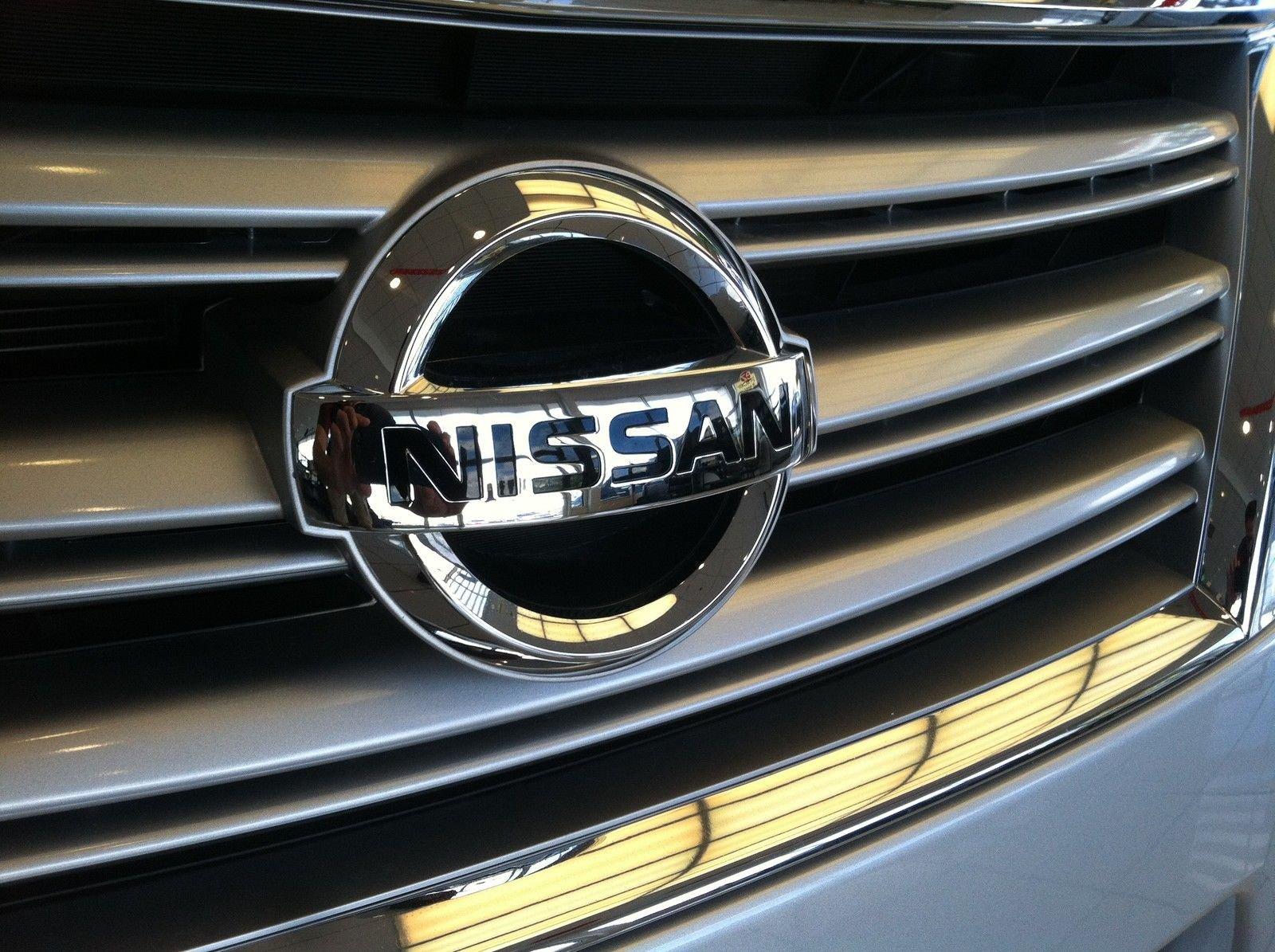 

NISSAN genuine parts emblem front part number 62889-1JB0A
