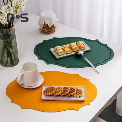 Tovagliette in PVC Resistenti al Calore Riutilizzabili Antiscivolo Tovagliette da Tavolo Impermeabili Forma Ellittica Tovaglietta da Tavolo da Pranzo per Cucina Tavolino da Caffè