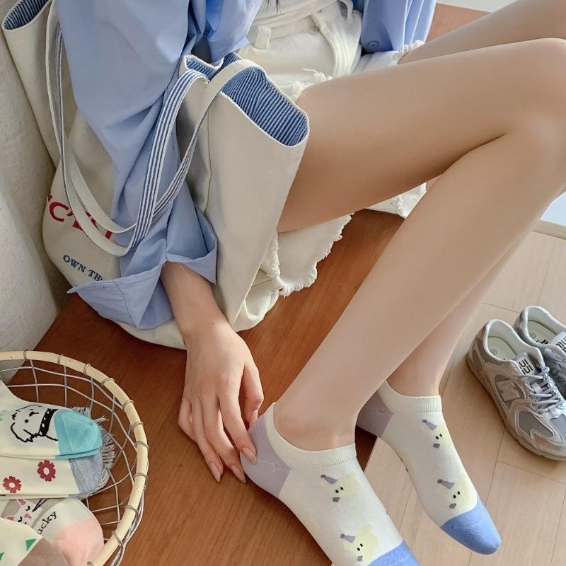 Ladies Spring and Summer New Silicone Non Slip Cartoon Cotton Breathable Heel Invisible Socks