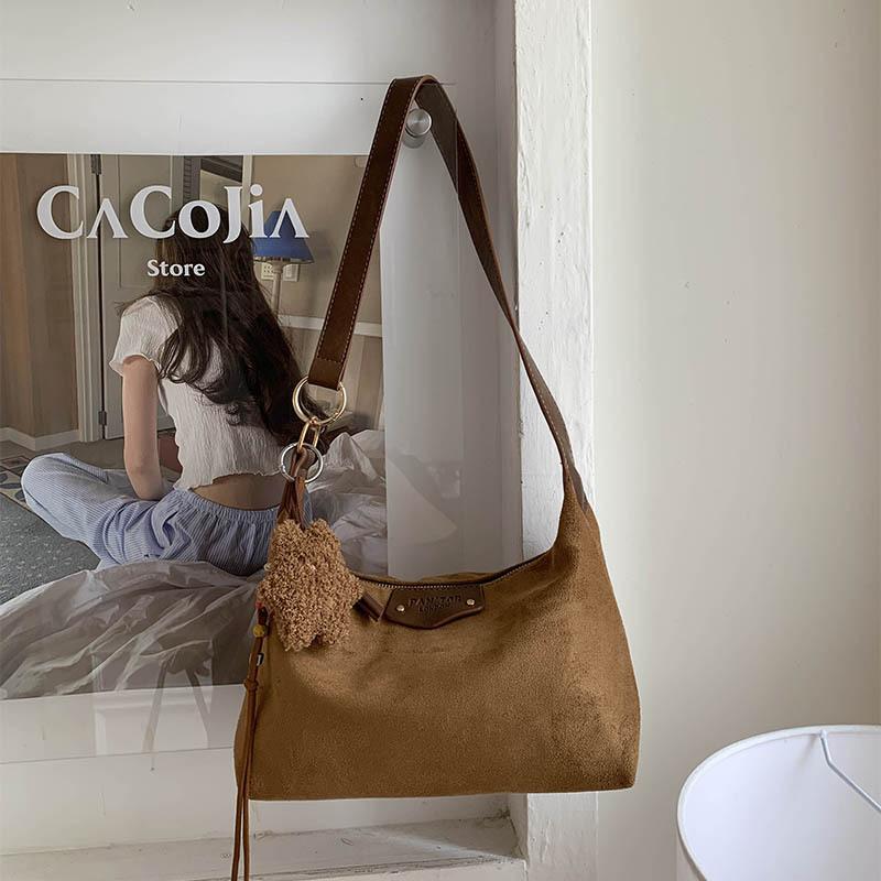 Retro bag women's autumn and winter niche design single shoulder messenger bag dumpling bag