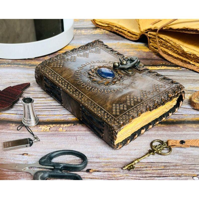 

Журнал из кожи: Винтажная Книга Теней 7 x 5 in - 100 Page