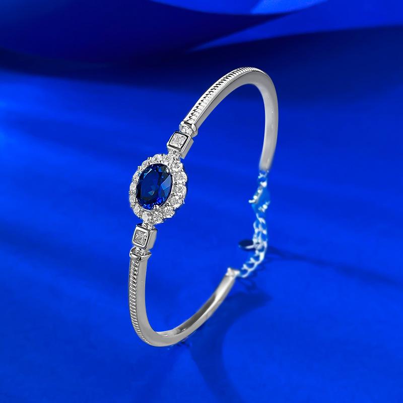 

Mijing Jewelry Браслет из серебра 925 пробы с имитацией королевского синего сапфира, браслет-манжета из синего корунда 6x8 мм, праздничный дизайн в придворном стиле. 18cm