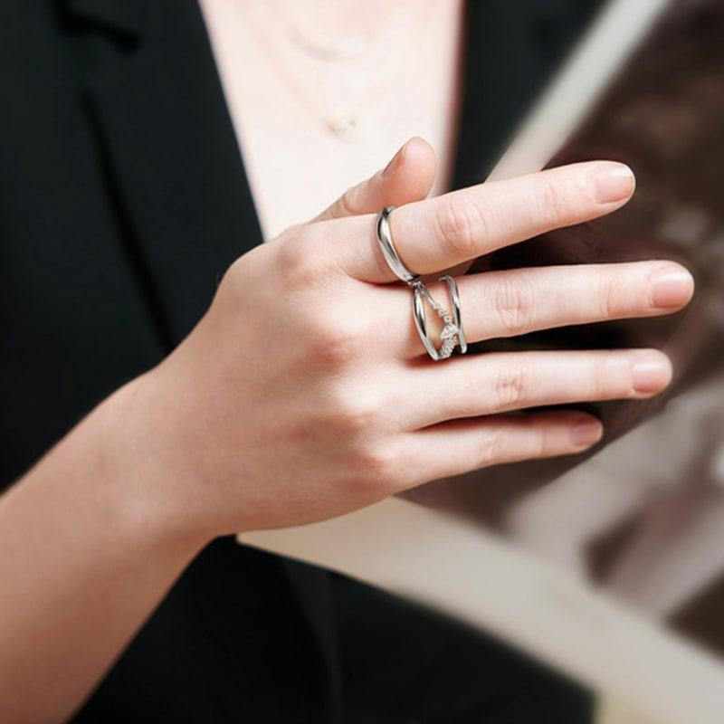 ANIA HAIE Curved Dome Band 925 Silver Ring R056-01H