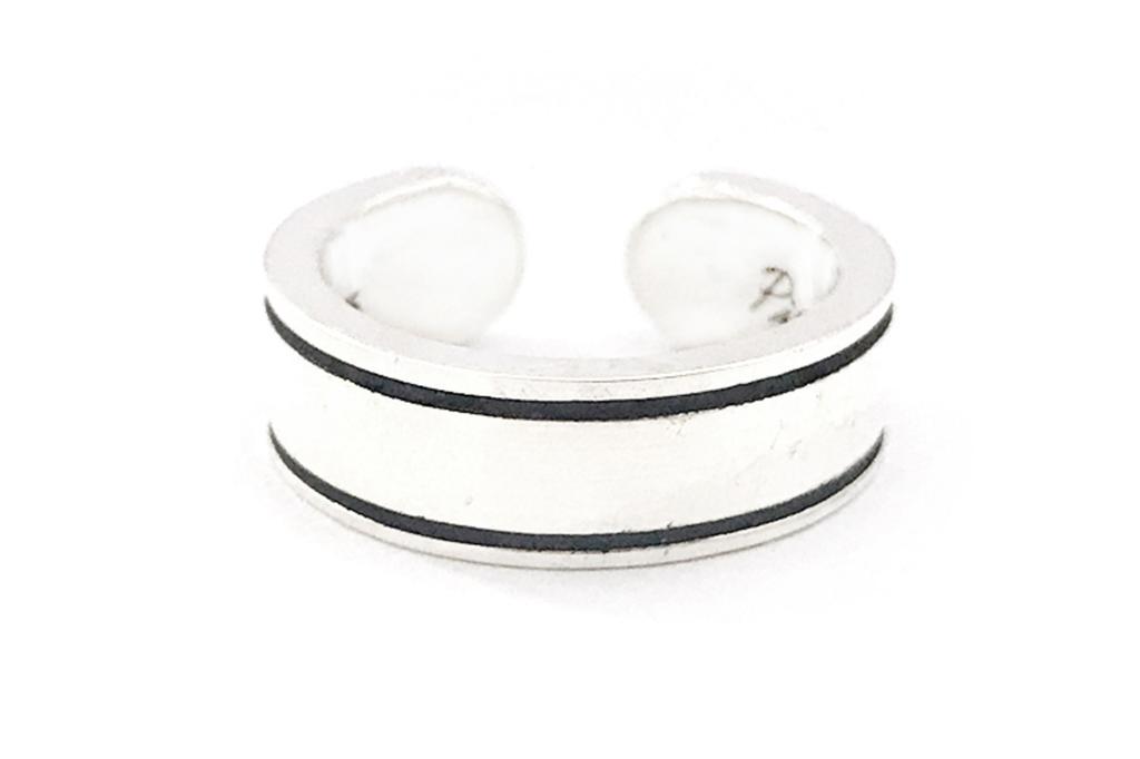 Frica Jewelry Simple Line Ring