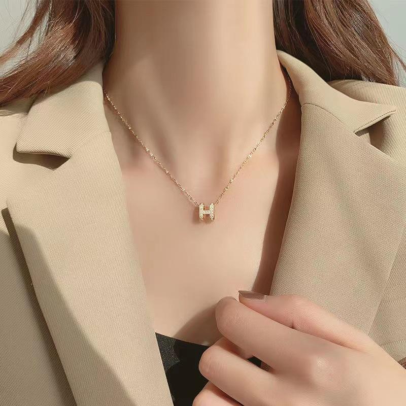 Kiss Jewelry Vintage Gold Color Pearl Beaded Necklace Women Double Chains Pearl Pendant Choker Korean Fashion Collar Jewelry