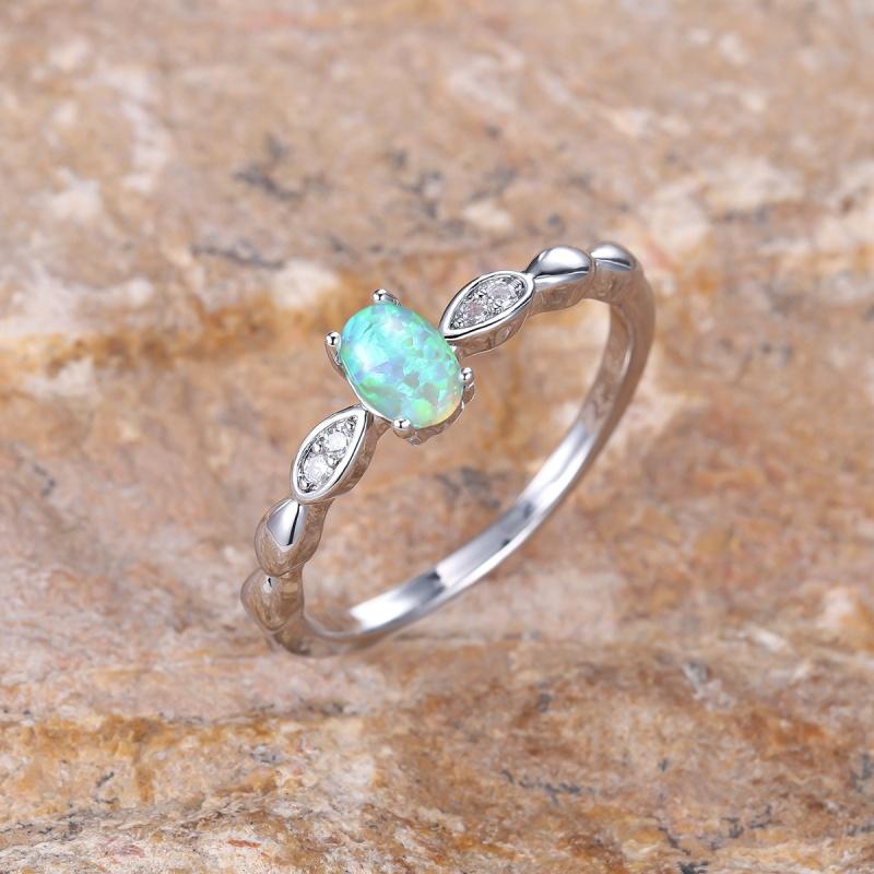 Cushion Cut Square Rainbow White Fire Opal Rings For Women Gold Horse Eye Zircon Charm Leaf Wedding Bands Party Jewelry CZ