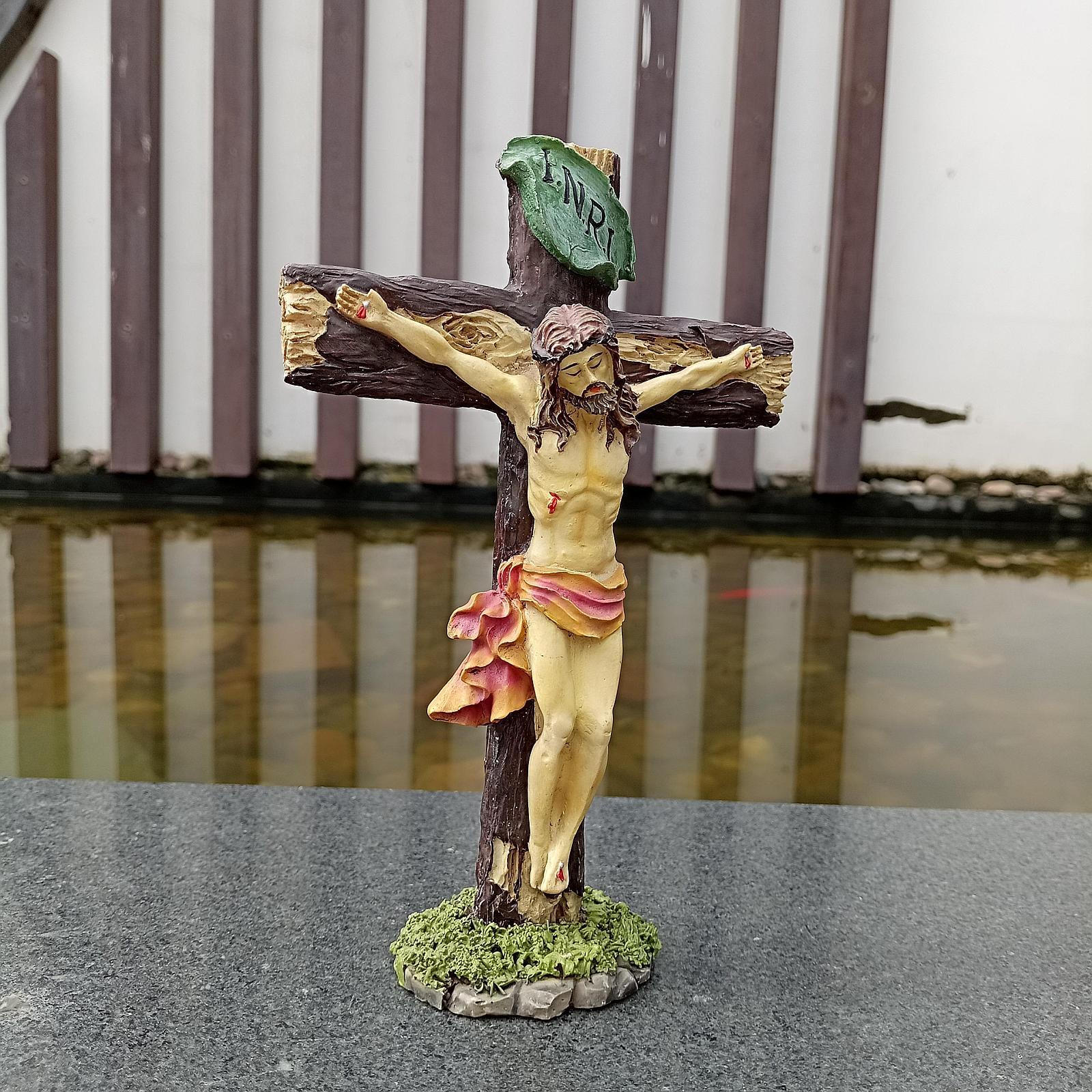 

Иисус Распятие Кресты Фигурка Настенный крест Настольная статуэтка Религиозный подарок Молящийся