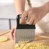 Upgrade Your Kitchen With A 1Pc Crinkle Cutter - Wavy Chopper Knife For Fruits, Vegetables, Salad, Carrots, Potatoes & Fries