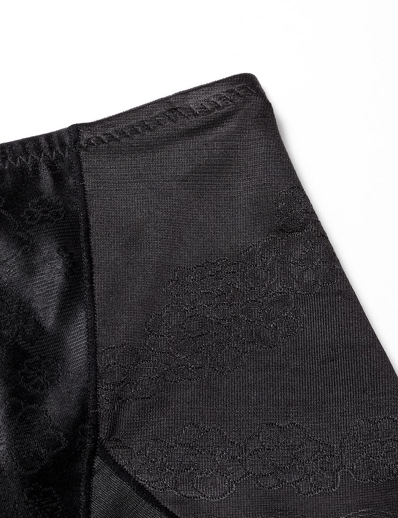 Creates a Defined Hip Line and Comfortably Holds In the Short Size 82 Wing/Wacoal Girdle Rounded, Tummy. [Cut-Up Pants] Length, KQ0545, Women's,