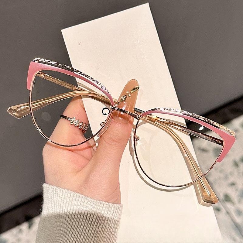 Hollowed-out Cat-eye Women's Fashion Metal Anti-blue Light Non-prescription Glasses