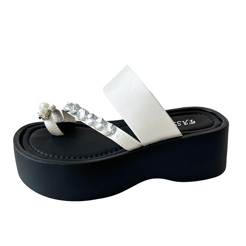 Summer temperament rhinestone retro British style slippers lightweight small fragrant style niche design sense cover finger height slippers women