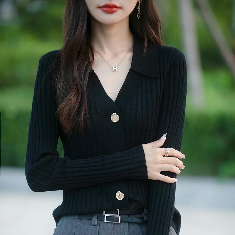 Stylish Slimming Lapel Knit Cardigan with Long Sleeves for Women's Spring and Autumn