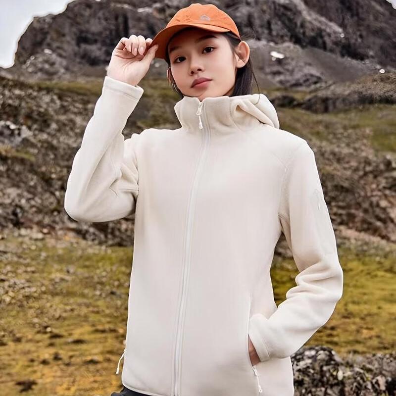 Pioneer Camp Women's Polartec 300 Hooded Fleece Jacket