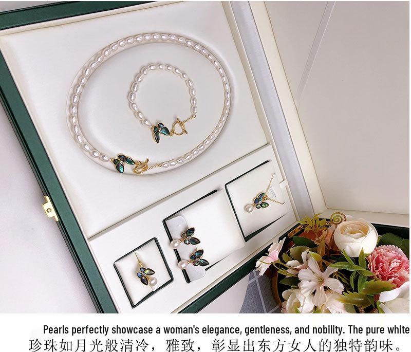 Elegant Freshwater Pearl Necklace Set with Abalone Shell Butterfly Inlays for Women