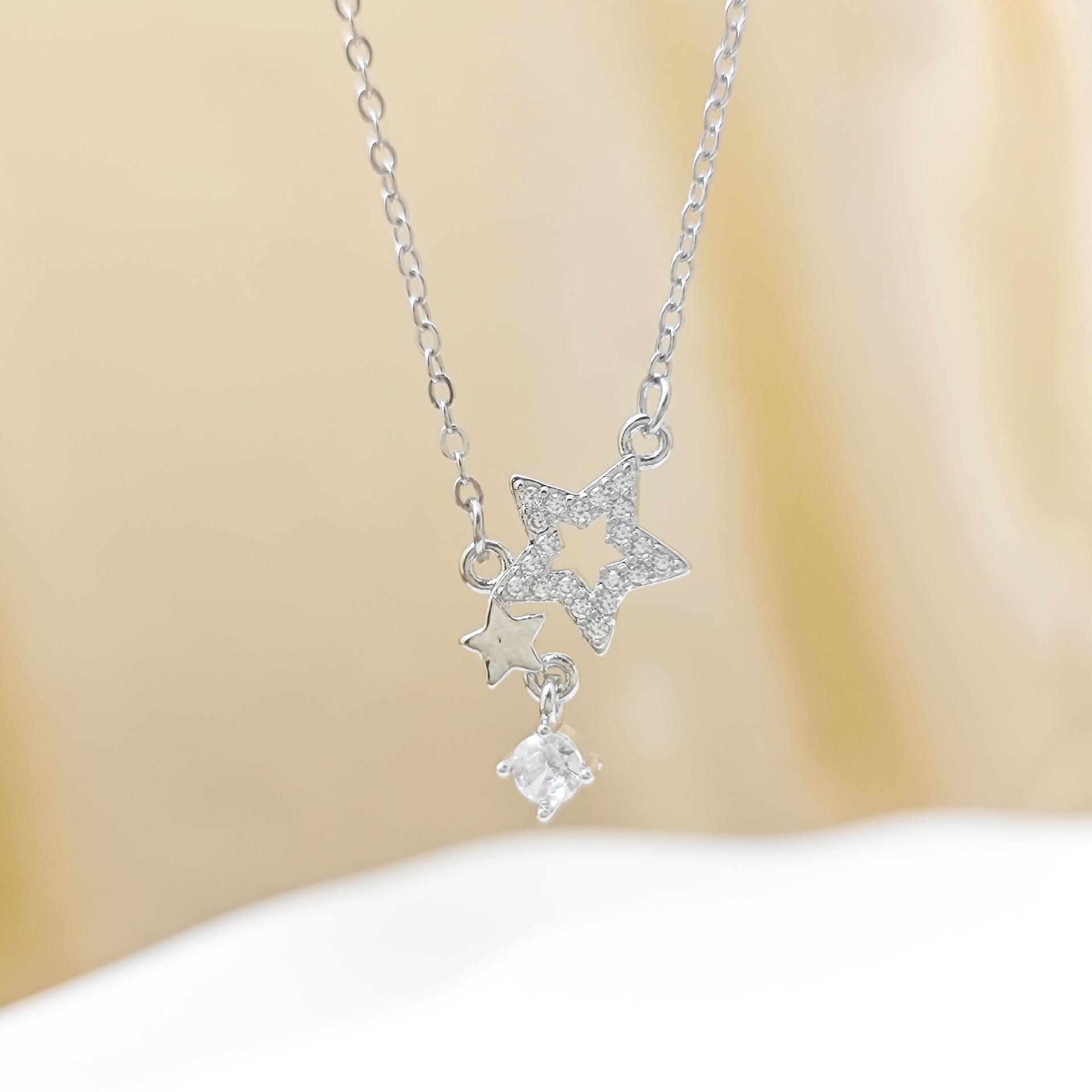 Women s Light Luxury Tassel Star Necklace - Fashionable High-End Accessory