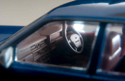 TOMYTEC Tomica Limited Vintage Neo 1/64 Scale LV-N244a Nissan Gloria Wagon V20E GL Custom Blue/Wood Grain Finished Model