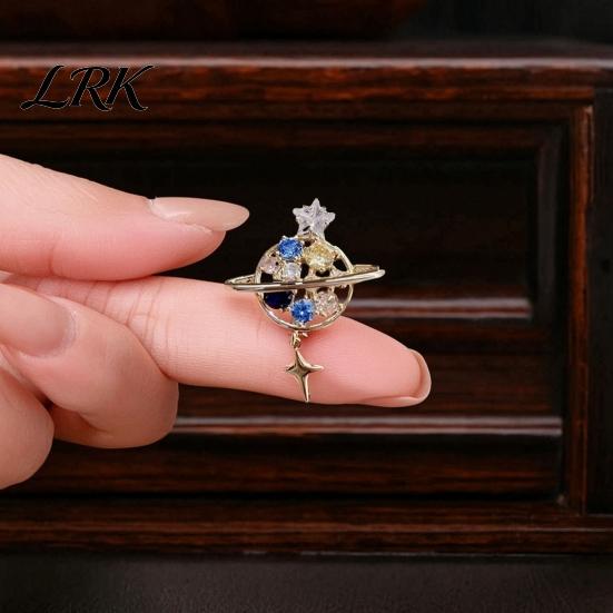 Golden Plated Scarf Pin Rhinestone Hollow Planet Brooch, Metal Lapel for Men Women, Brooch Decorative Badge Clothes Bag Hat Suits Anti Slip Collar