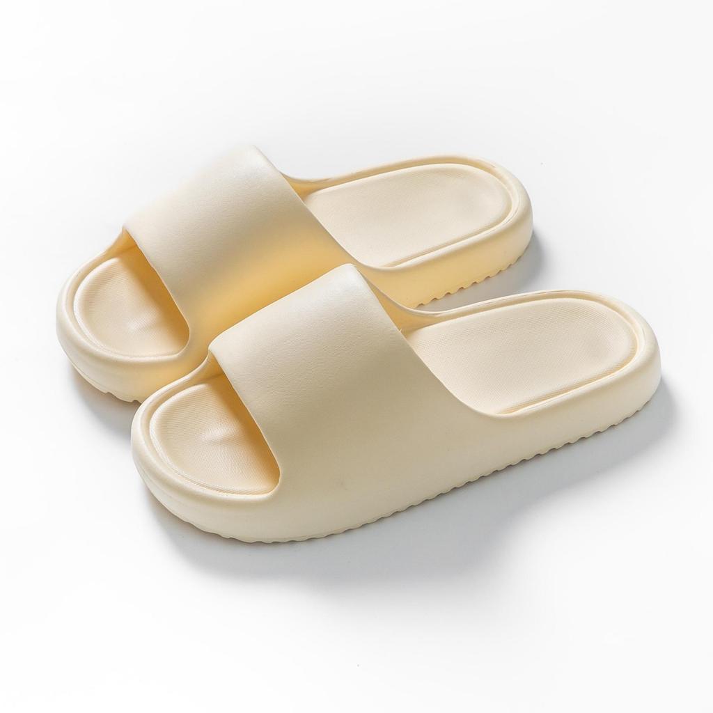 Women's EVA Thick Sole Non-Slip Slippers - Comfortable, Silent, Wear-Resistant Summer Sandals for Home and Bath.