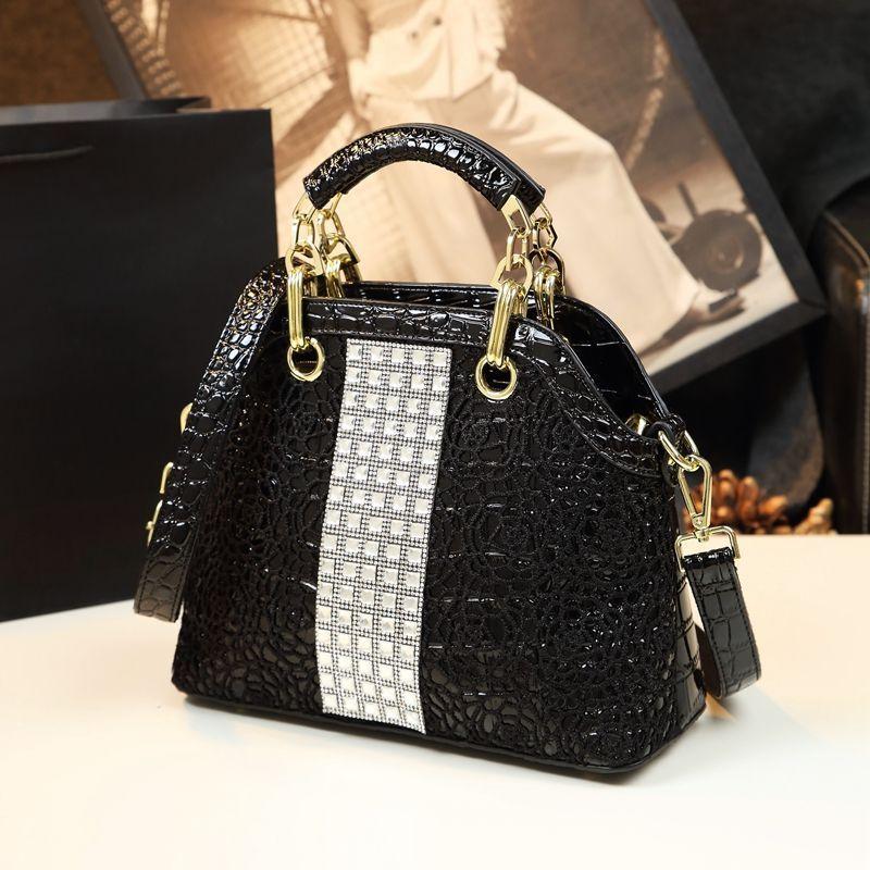 Crocodile Pattern Simple Atmosphere Middle-Aged Mother Bag Leather Shoulder Messenger Bag High Sense