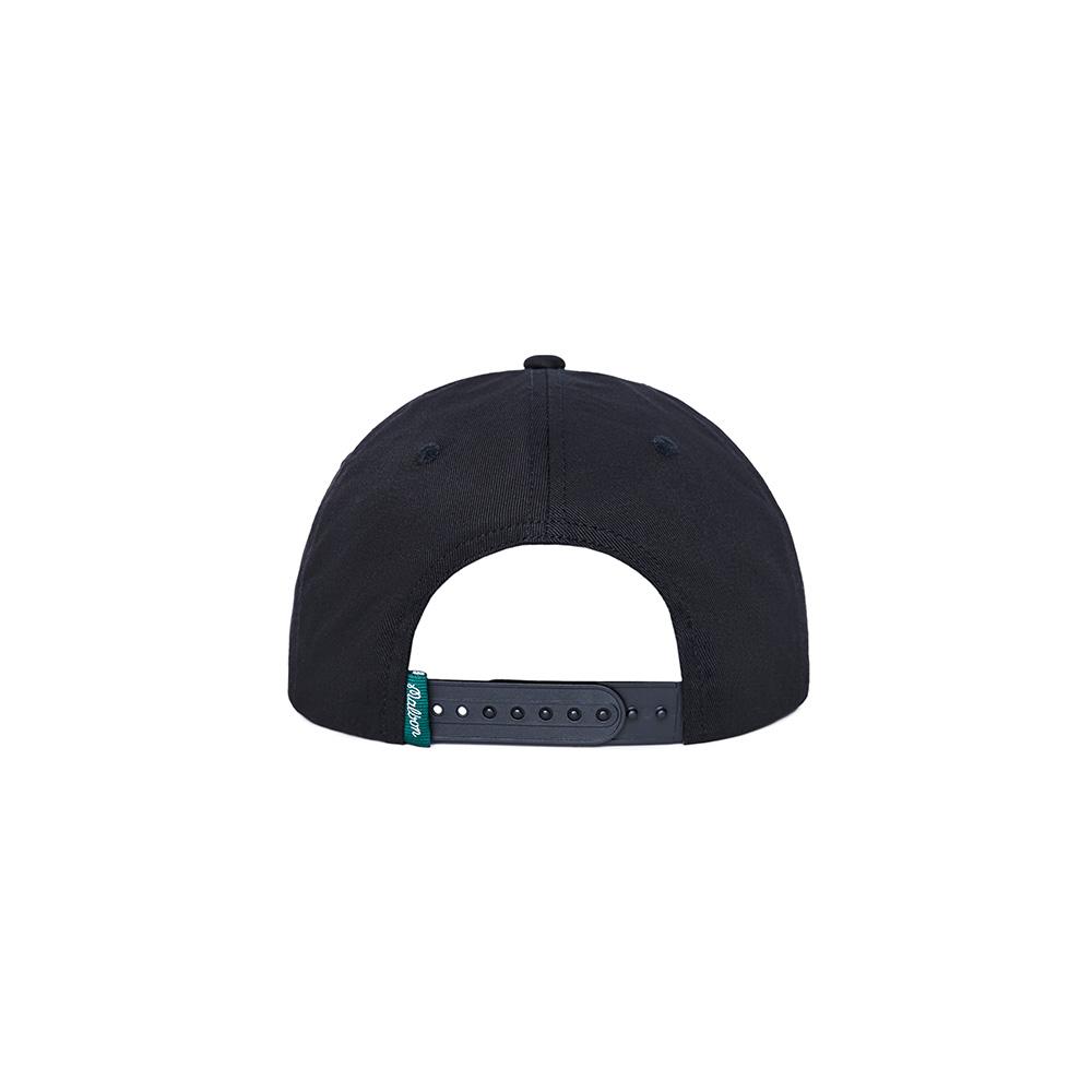 MALBON GOLF [Santa Cruz] Wappen Point Snapback Black
