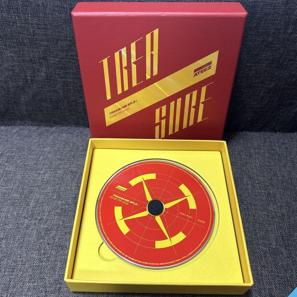 [USED] TREASURE EP.3: ONE TO ALL SAN Trading Card Included