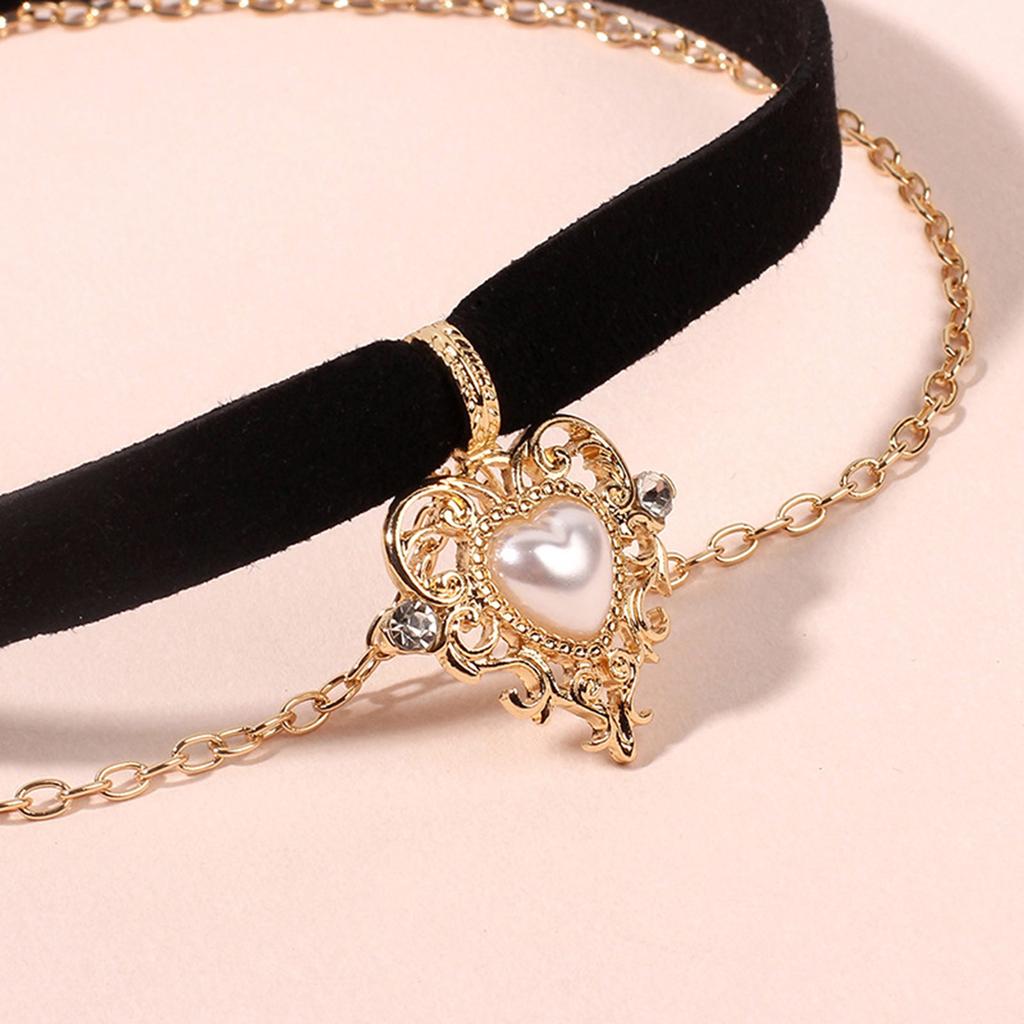 Gothic Heart Shape Pearl Pendant Chokers Necklace Punk Velvet Necklaces For Alternative Girl Women Mystical Jewelry