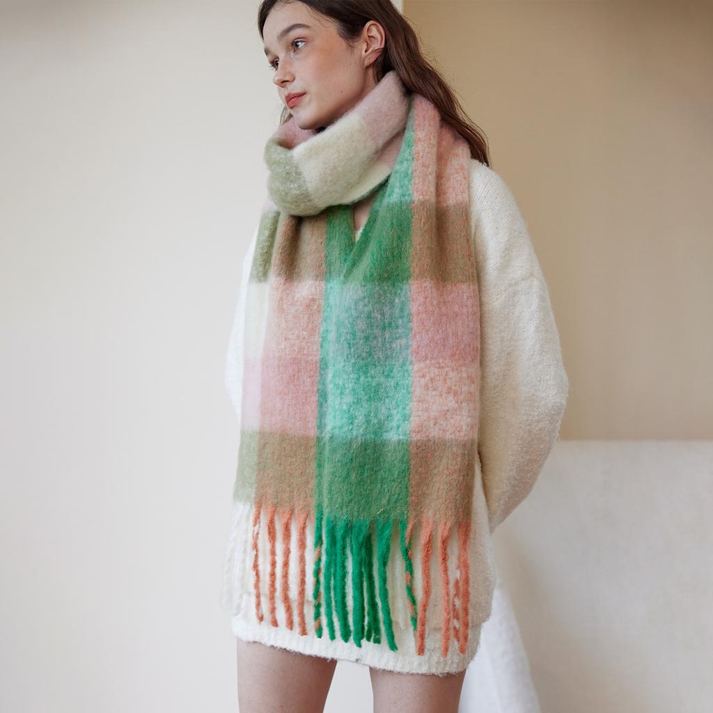 Imitation cashmere plaid scarf women's winter thickened simple warm black and white classic fringed scarf shawl