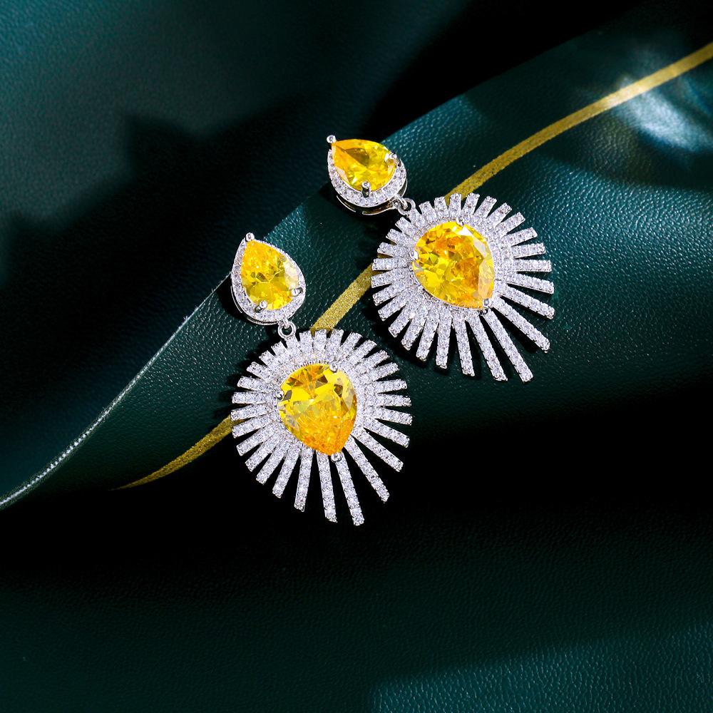 Heavy Industry Micro-Set Zircon Earrings High Temperament Topaz Earrings Brass Electroplating Jewelry