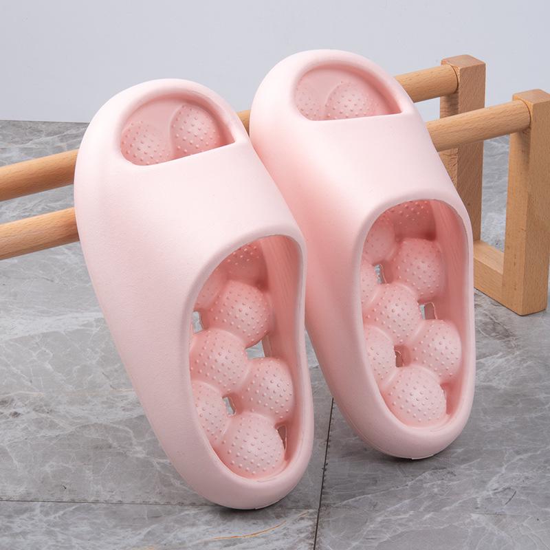 Men's Non-Slip Thick-Soled Summer Indoor Slippers with Unique Massage Design