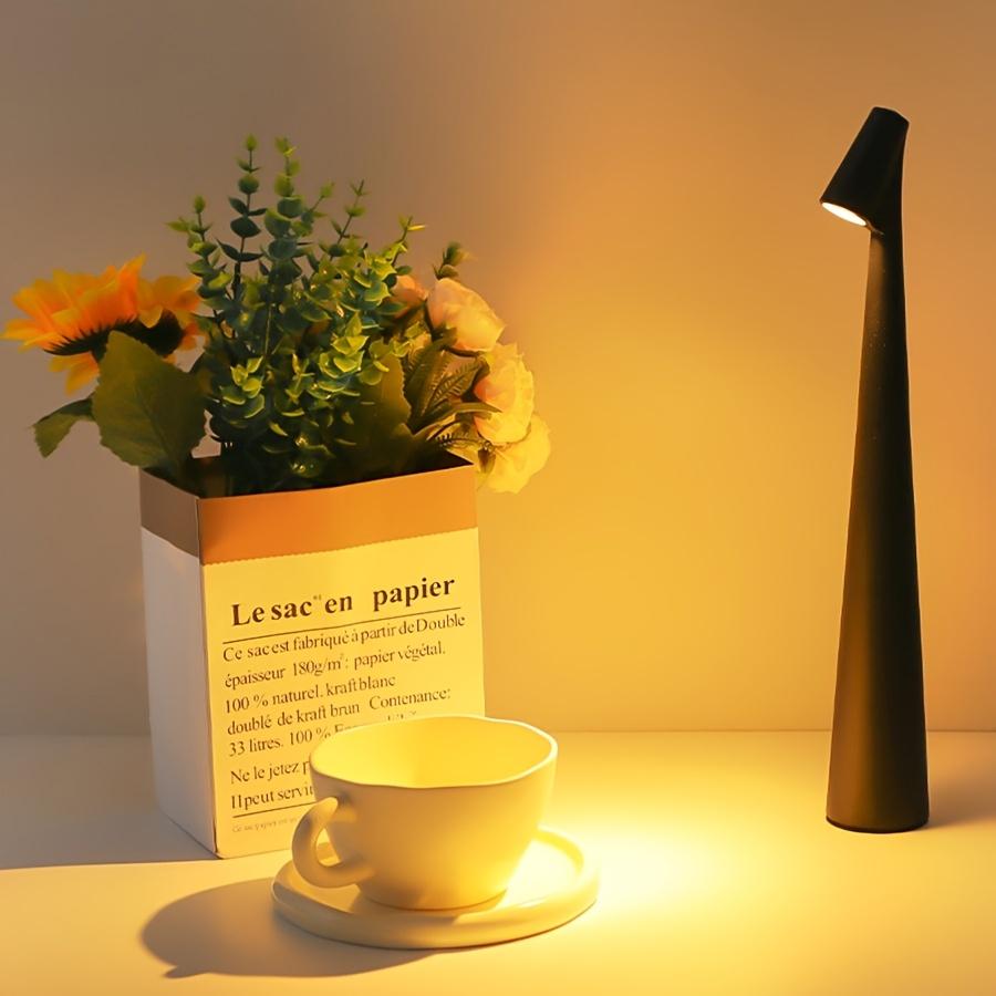 Nordic Korean Instagram-style Desk Lamp/Postmodern Minimalist Decorative Bedside Lamp Gift