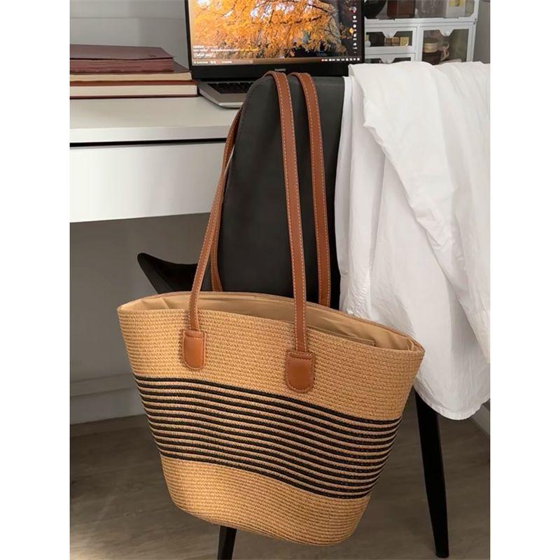 Mori Style Hand-Woven Bag Large Capacity Straw Woven Bag Women's 2025 New Arrival Beach Shoulder Bag Summer Tote Bag
