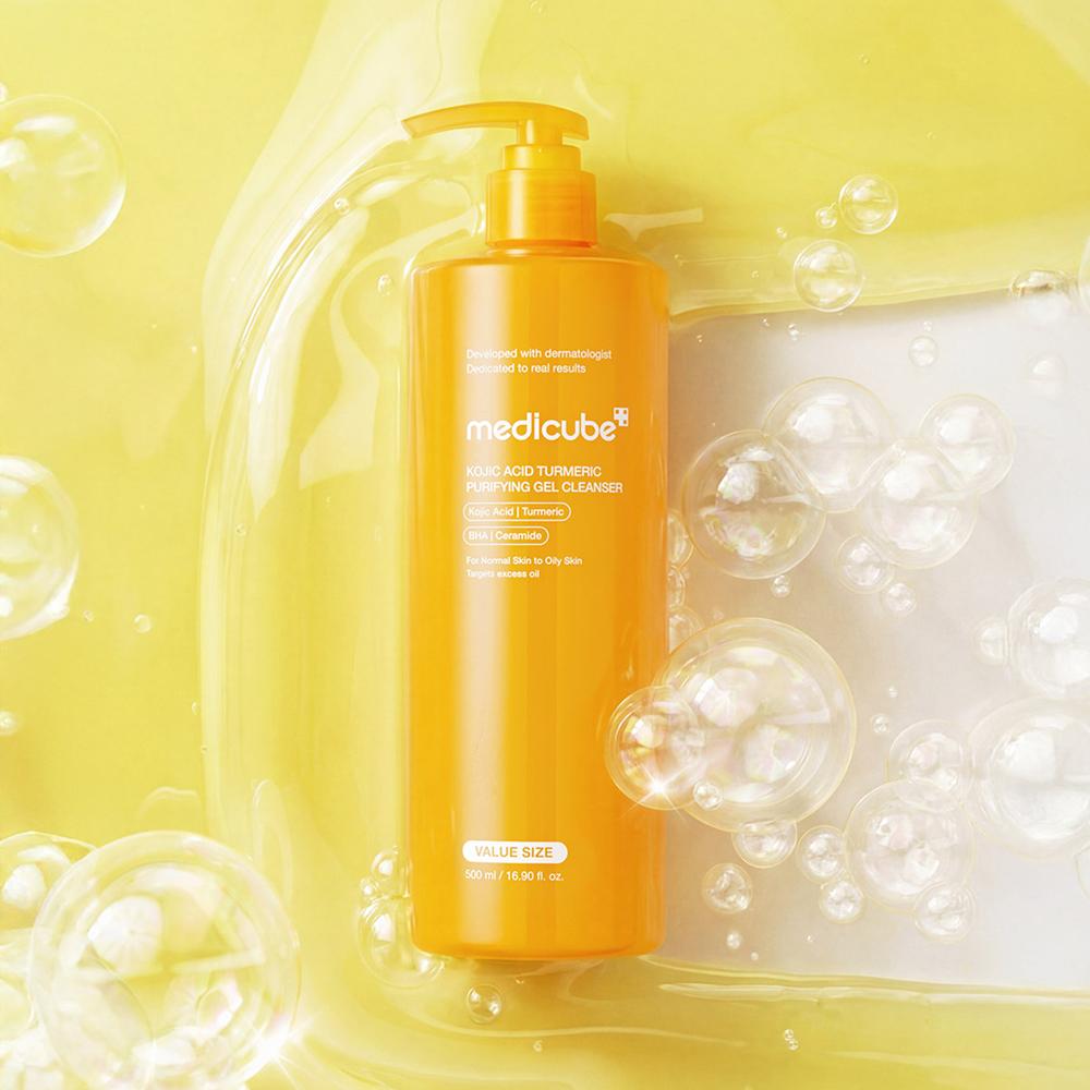 Medicube Nettoyant Moussant Acide Kojique Curcuma 500ml