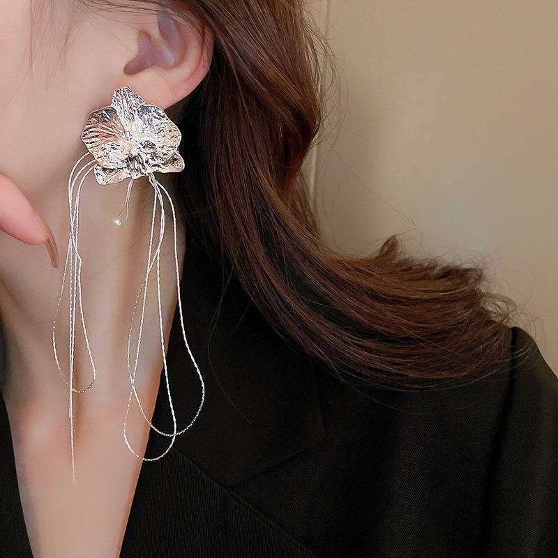 Exquisite Silver Needle Flower Bow Tassel Earrings - Luxury European & American Style for Women
