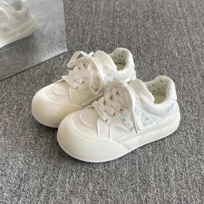 Platform white shoes women's new summer thin versatile casual board shoes with skirts mesh bread shoes