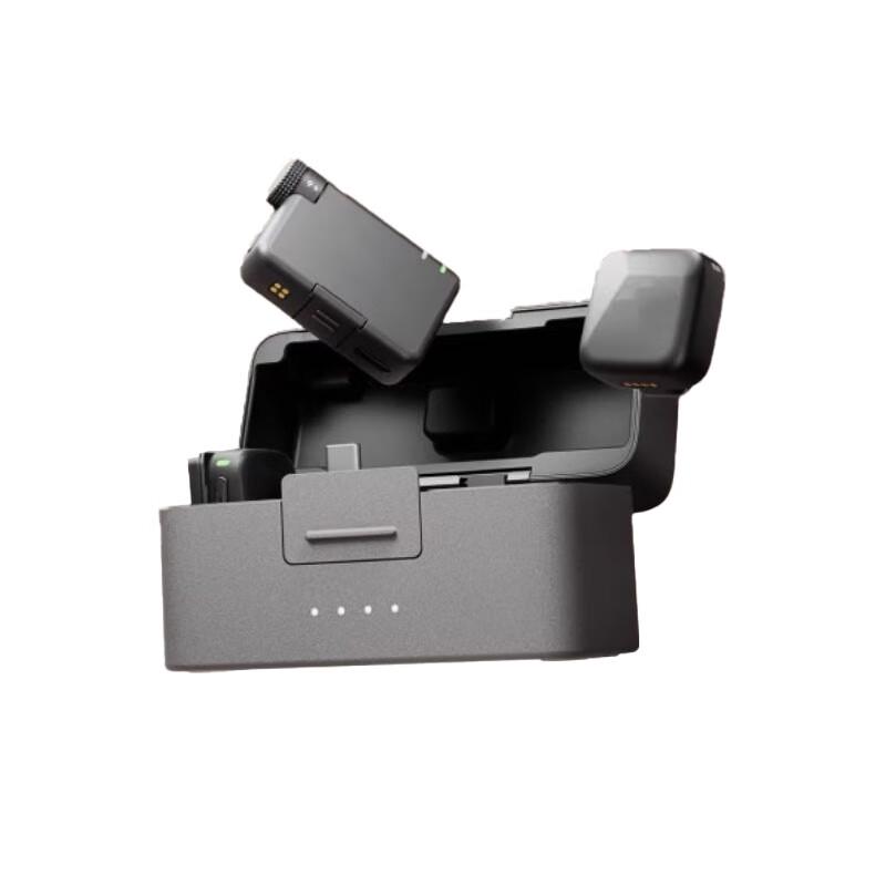 

Mic Mini Dual Wireless Microphone Kit CN plug (adapter included)