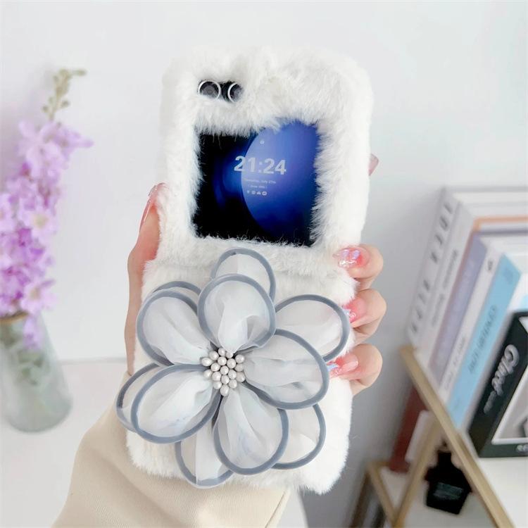 Applicable To Samsung ZFlip5 Plush Flower Phone Case Zflip3 Folding Plush Case Protective Case P50pocket