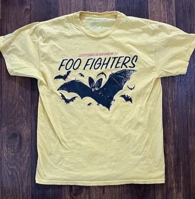 Camiseta para Hombre Foo Fighters Logo Amarillo L Años 90 Música Rock Y2K Nirvana Grohl Grunge