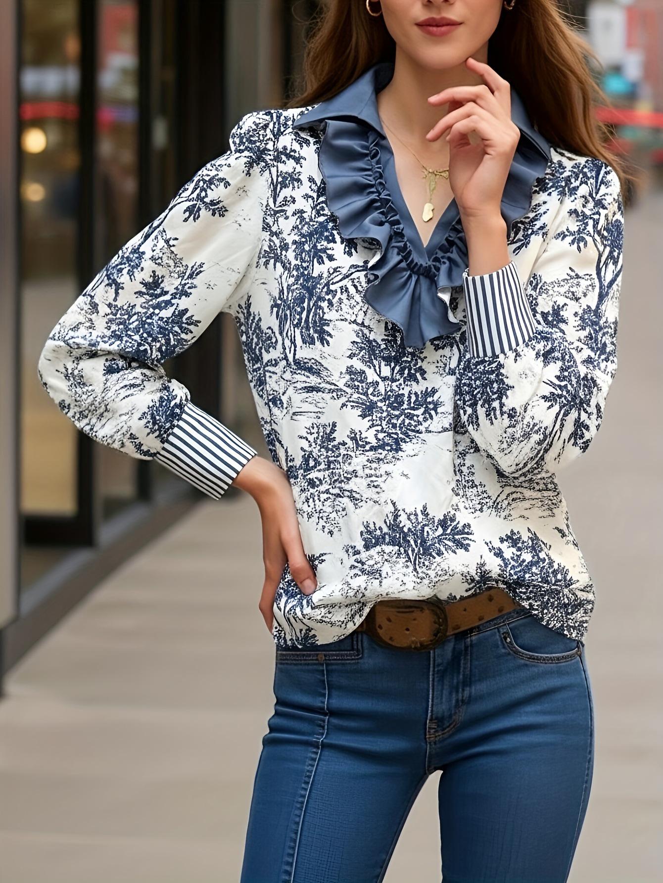 

Элегантный топ с V-образным вырезом, длинным рукавом, цветочным принтом и оборками Medium темно-синий