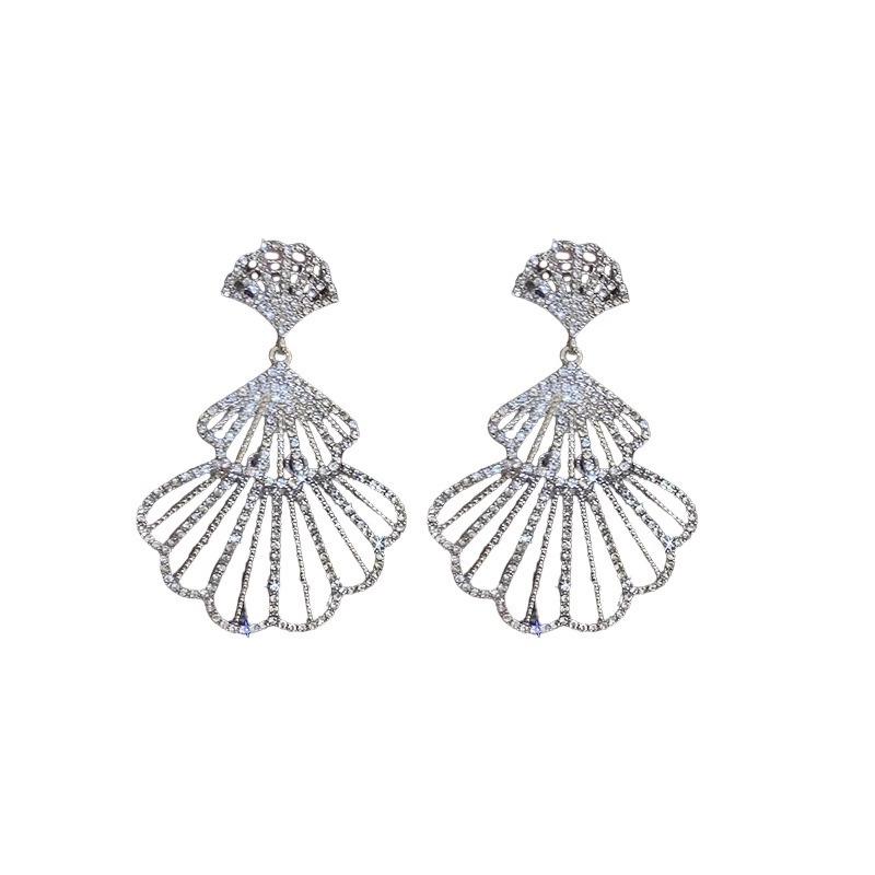 Fashion Diamond-Encrusted Hollow Fan Earrings Medieval Court Style Niche Earrings Light Luxury High-End Earrings