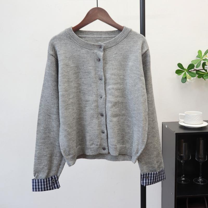 

Осень и зима новый вязаный кардиган из двух частей с ложным эффектом, с чувством дизайна, свободный, мягкий, восковой, с контрастной вязкой, куртка-свитер женская One size серый
