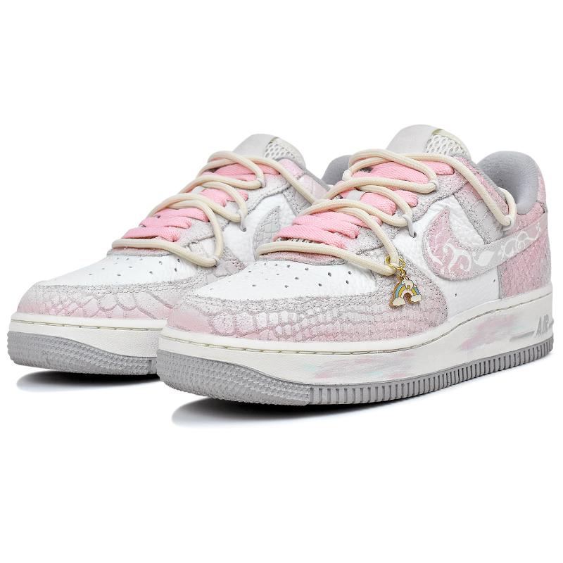 Nike Air Force 1 Resistenti all'Abrasione Antiscivolo Scarpe da Skateboard Basse Donna Rosa Bianco DX2678-100(Team96- )
