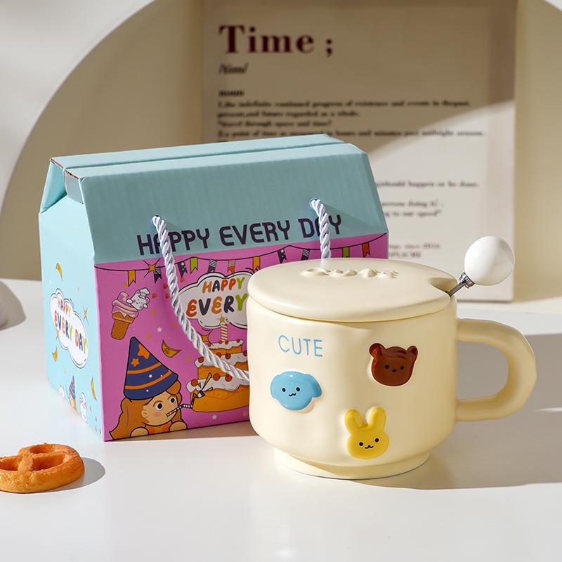 Cute Ceramic Cup With Lid High Value Home Office Couple Water Cup Gift Box Creative Souvenir
