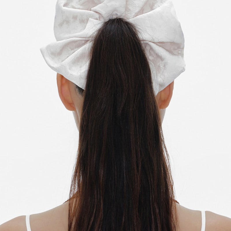 

Eireve ЖАККАРДОВЫЙ ЛЕОПАРДОВЫЙ СКРАНЧИ (КРЕМОВЫЙ ЦВЕТ) cream