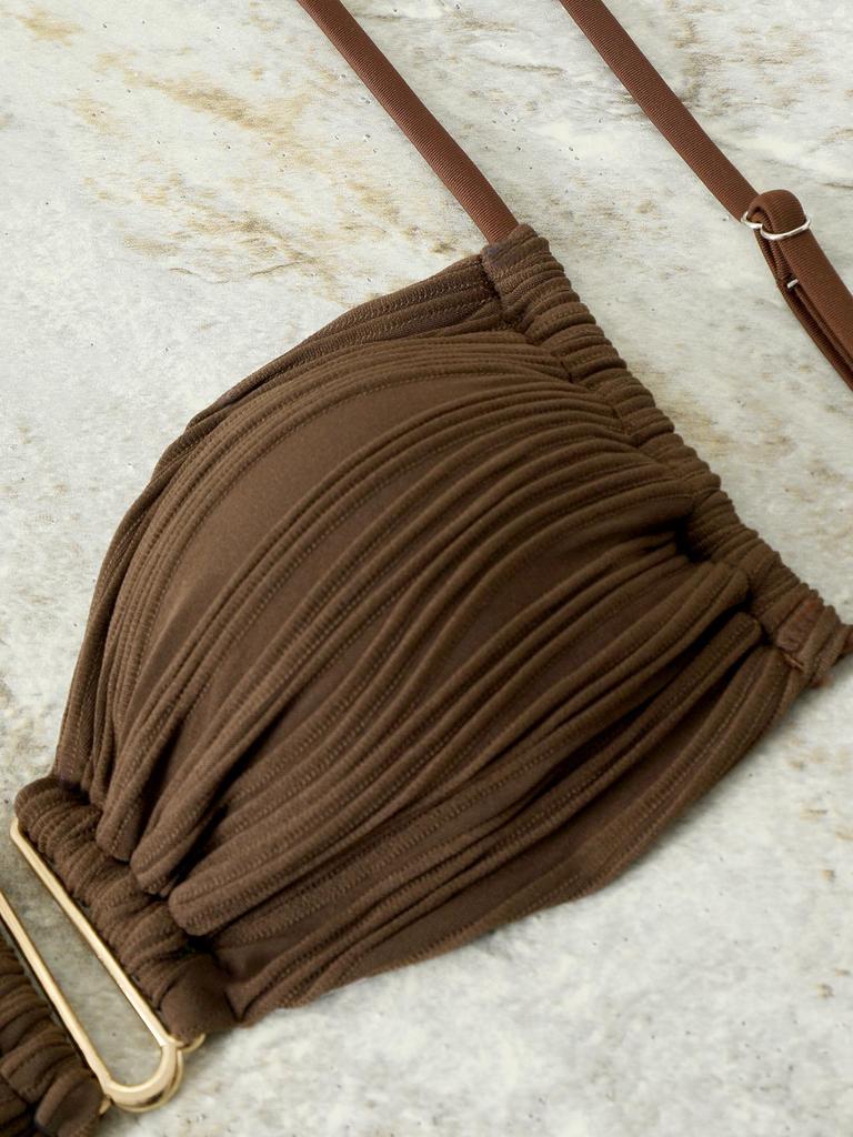 2025 European & American Strappy Backless Pleated Bikini Set – Solid Color Swimwear