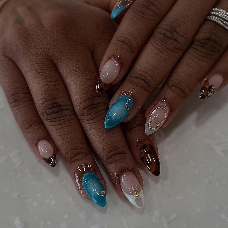 24 Stück Rosa Press-on-Nägel Kunst Leopardenmuster Französisch Lang Mandel Form Falsche Nagelspitzen Fertig Tragbar Schleife Kirsche Design Falschnagel Set