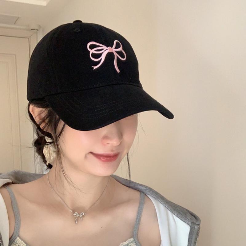 

RICYGVM Bow Embroidery Women Baseball Hat Korean Girl Duckbill Cap Outdoor Sun Protection Visors Solid Color Duck Tongue Cap Adjustable чорний