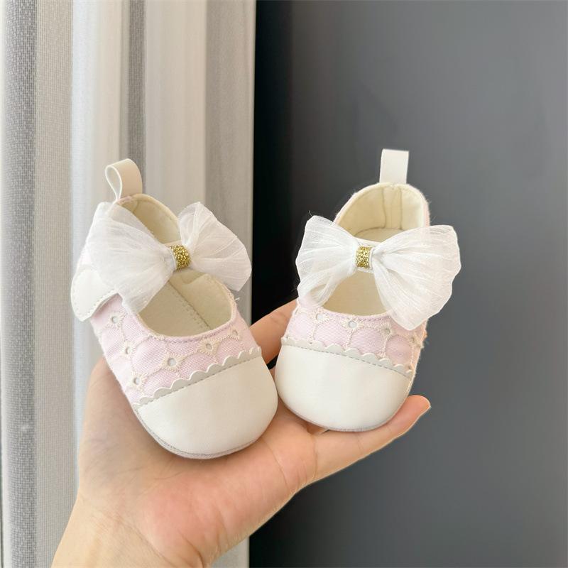 Spring Walkers New Fashion Versatile Baby Girl Shoe Comfort Soft Sole Non Slip Casual Shoe Exquisite Princess Sweet Baby Shoes