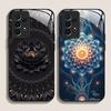 Künstlerisches Lotusblumenmuster Gehärtetes Glas Handyhülle für Samsung Galaxy S25 Ultra S24 S23 Plus S22 S21 S20 FE A55 A54 Hüllen