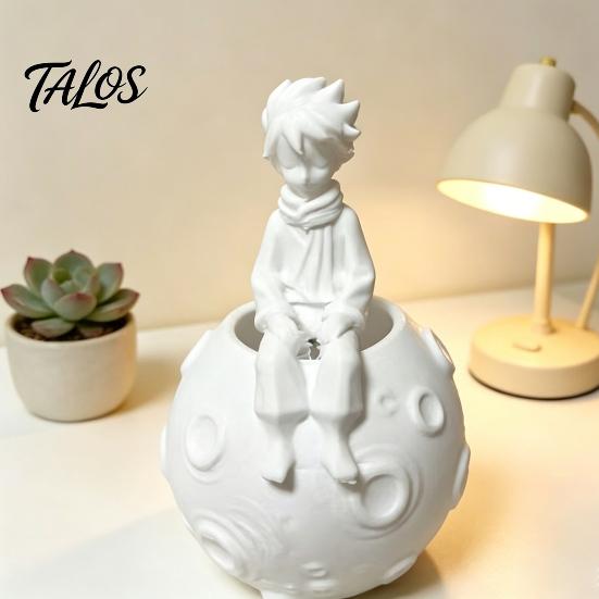 Pen Pencil Organizer 3D Printed Little Prince on Planet Holder, Multi-Functional Hollow Storage for Fine Detail Moon Pattern Decor Makeup Brushes,